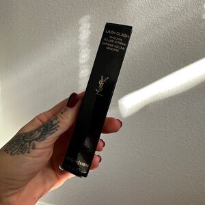 YSL lash clash volume extreme mascara in black noir